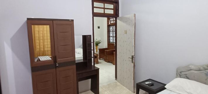 Homestay Nurbani Banyuwangi Hotels in Banyuwangi Sub-District