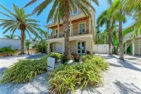 Once Upon A Tide managed by Beach Retreats FL Anna Maria Island