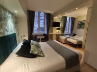 Le Pavillon Saint-Martin Hotels in Souillac