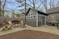 Elegant Cottage with Stone Fireplace and Sun Deck - Charming Retreat Hotels near Indiana Dunes National Park Mount Baldy