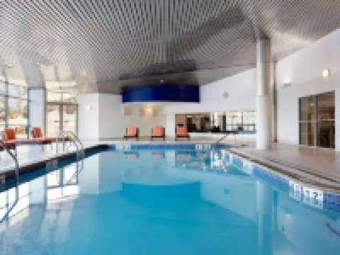 Delta Hotels Woodbridge Hotels in Iselin