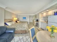 Oceanfront Private Balcony and Kitchenette - Charming Coastal Retreat