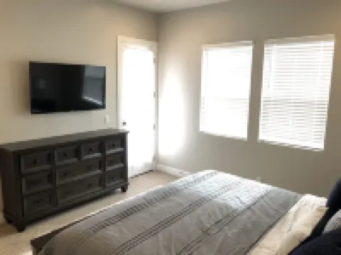 Beautiful Poolside Townhome at Ocotillo Springs in Santa Clara