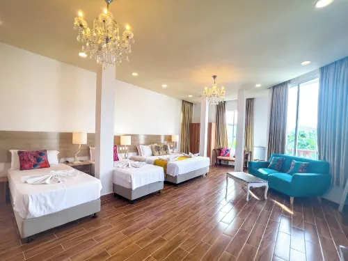 Rehendhi Villa Hotels in Maafushi