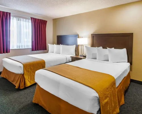 Garner Hotel SPRINGFIELD NORTH - EUGENE by IHG - Pools