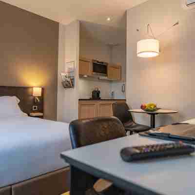 Five Resort Cholet Centre Rooms