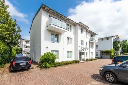 Sonne-Strand-Binz Отели в г. Бинц