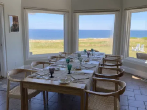 45 Steps - the Culinary Beachside Inn Hotels in Kings County