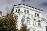 Sleephotels Casino Hotels near Reeperbahn