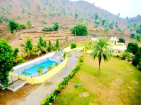 ドゥーンガー フォート グルクリパ ヒルトップ リゾーツ アビュー・ロードのホテル