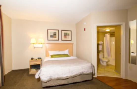 Candlewood Suites FT邁爾斯堡我- 75