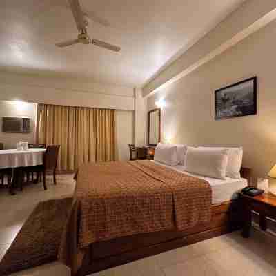 Lhaki Hotel Rooms