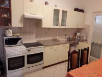 Charming Palit Kroatien Holiday House with Garden - Balkon