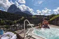 Hotel Interski Hotel di Santa Cristina in Val Gardena
