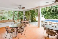 Dreamcatcher Hotel - Live the Dream of Santa Teresa - Beach