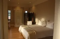 Reading House