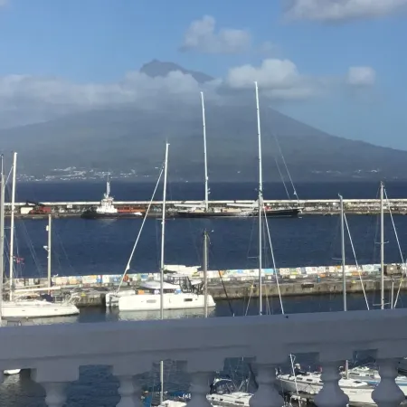 Internacional Azores Boutique