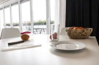 The Queen Luxury Apartments - Villa Fiorita