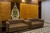 Hotel Midtown Hotels in Vadodara