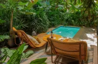 AWà Beach Hotel - Pools