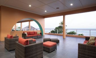 Grapetree Bay Hotel and Villas