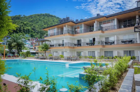 Majestic Lake Front Hotel & Suites Hotels in 