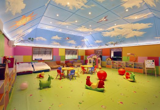 쿠레두 아일랜드 리조트