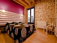 La Casa de Beli Hotels in Alfoz de Quintanaduenas