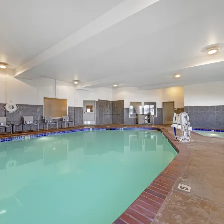 Holiday Inn Express & Suites ASTORIA by IHG