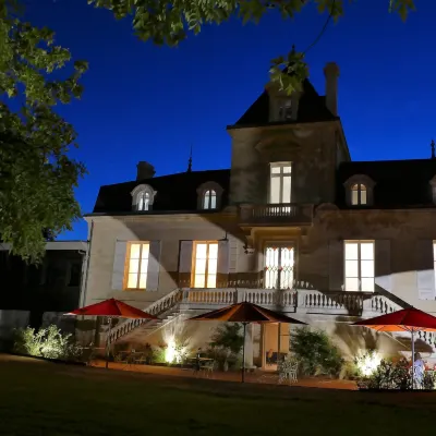 Le Clos des Queyries, Chambres d'Hôtes Hotels near Bastide