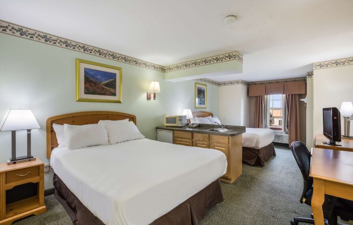 Americas Best Value Inn & Suites- Three Rivers
