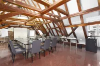 Trip Inn Kaiser Hotel & Restaurant Heidelberg-Schriesheim Hôtels à : Ladenburg