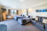 Lakeside Motel & Apartments Hotels in Manapouri