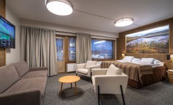 Kultahippu Hotel & Apartments