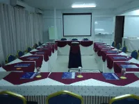 Rainbow Hotel Các khách sạn ở Dar Es Salaam