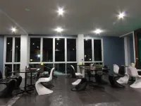 Trendy Hotel Hotel in zona Palazzo Senam Chan