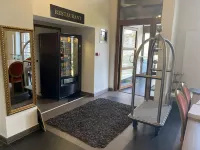 Fly Inn Brussels Airport Hotels in Vilvoorde