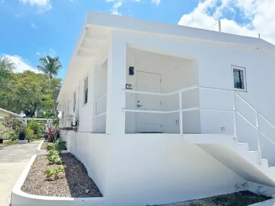 Sand Castle on the Beach - Adults Only Hotels in 