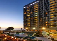 The Seasons Hotel -Studio & Suite - parking