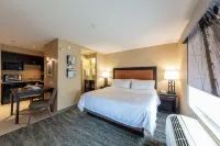 Holiday Inn Express & Suites Riverport Richmond Hôtels à : Delta