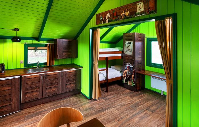 Legoland Wilderness Barrels & Cabins