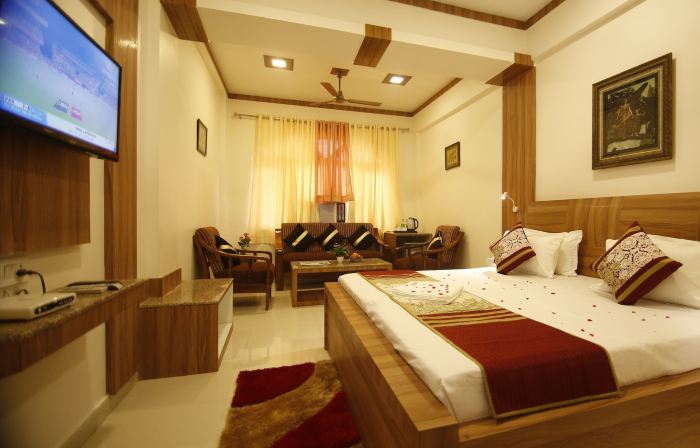 Hotel Sheetal Regency,Near Janambhumi
