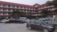 A.P. Garden Hotel - Parkplatz