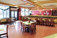 Greenwood Inn & Suites - breakfast