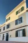Xubec - Alberg Juvenil Hotels in Cala en Blanes