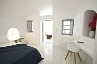 Fertimo Suites - Authentic Cave Homes with Private Hot Tub