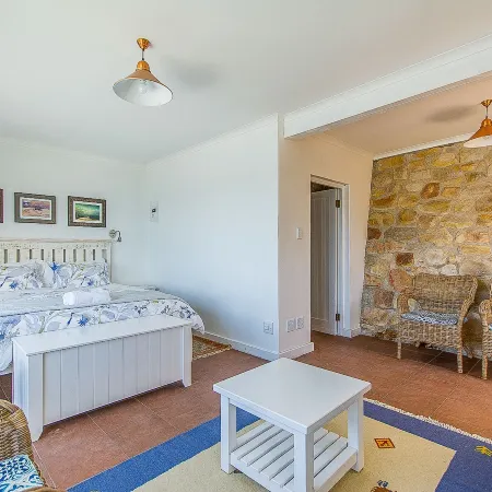 Modern Beach Apartment Отели рядом с достопримечательностью «Торговый центр Longbeach»