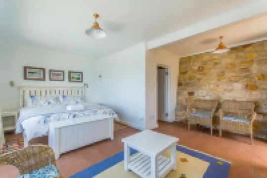 Modern Beach Apartment