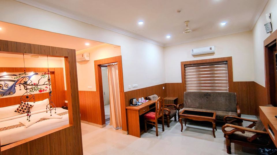 Sneha Inn