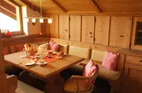 Dreimäderlhaus - Das Vegetarische Boutique Hotel - breakfast